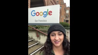 Boquete Público E Peitinhos Fodidos E Gozados Na Frente Do Google HQ