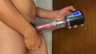 My Dick Is Automatically Extracted By An Automatic Penis Pump