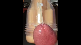 Японский парень огромный камшот с ALINA LOPEZ Fleshlight.