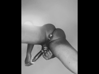 Новые игрушки заставляют меня так сильно кончать.
