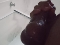 Bathroom! - Screenshot 8 of 16 - Lena Paul Creampie