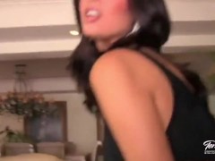 Stunning Brunette Tera Patrick Got Dicked & Spermed As A Birthday Present! - Screenshot 3 of 16 - Milf