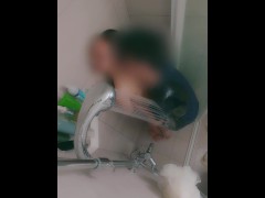 天啊这次潮吹也喷太多了 🤭 洗澡时挑逗男友～他直接冲进来干爆！ - Screenshot 6 of 16 - 台灣