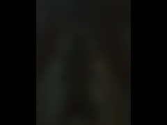 【立ちバックアナルセックス】アナルセックスもどんな体位でもこなせるようになってきたビッチ人妻 - Screenshot 3 of 16 - Japanese