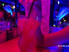 Всю ночь трахал в жопу детку, которую я подцепил на пляжном баре - Screenshot 3 of 16 - Close Up Anal