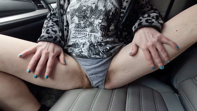 Masturbating in the Car PT 2 (4K)