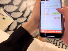 【⚠️18歳J◯が通話アプリで知らない男👨と通話しながら📱生ハメされて、喘ぎ声を相手に聞かせながら生中出し！❤️ - Screenshot 3 of 16 - スマホ撮影