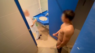 Dick Flash! I surprise the cleaning girl from the gym and she helps me finish with a blowjob