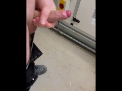 Wanking at work construction.