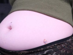 Breaking Up - HD TRAILER - Screenshot 11 of 16 - Vore