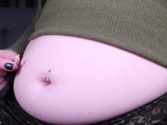 Breaking Up - HD TRAILER - Screenshot 9 of 16 - Giantess Vore