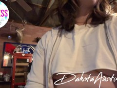 Underboob at the bar - Teaser