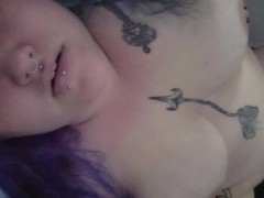 Shaking orgasm with butt plug - Screenshot 10 of 16 - Sex Toys