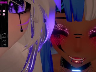 Suduced by two hotties