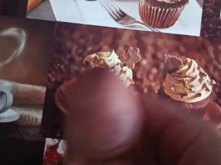 Jerk off to porn and cum