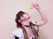 Preview 3 of 【Japanese】The obedient maid gives a slimy lotion blowjob with no hands!!【素人】従順メイドがノーハンドでぬるぬるローションフェラ