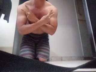 sex in the gym, oso maduro, musculoso, at the gym