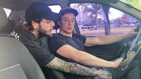 Hot Driver Jonas Matt Agrees To Give Chiwi Black A Ride If He Gives Him His Asshole - Dick Rides