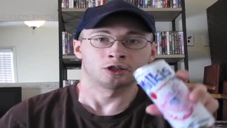 Ангел Впервые Пробует Корейский Милкис День 5