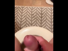 ドМ男子 トイレで声我慢しながらイク♡ 童貞 皮かむり - Screenshot 14 of 16 - Asian Solo