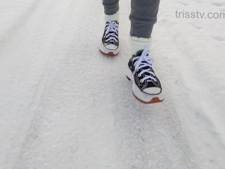 雪が降った歩道 |snowの道をつぶす |パートi