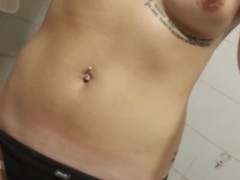 VID001 - Screenshot 1 of 16 - Petite