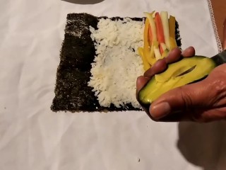 Как приготовить суши