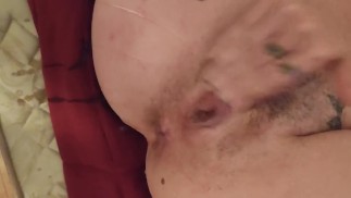 I masturbate my pussy with my fingers until I get a Squirt💦
