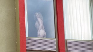 Fanculo un fan all'acquisizione dell'hotel scambista