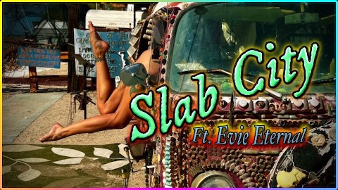 Shane e Evie exploram e fodem na cidade de Slab