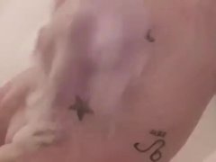 Daddy creampies me so much! soapy sexy shower clip! Like if you would help me wash my back :)