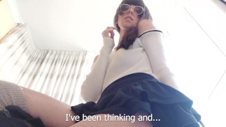 Estudiante encoge a su profesor [Pies] [Giganta] [TRAILER]