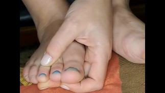 Put on light blue nail polish
