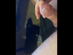 ONE FINGER CUMSHOT GIRTHY COCK