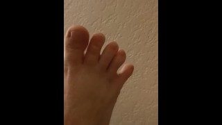 Feet Playing