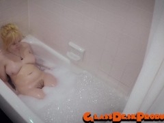 Bubble bath time - Screenshot 4 of 16 - Dirty