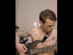 Just alil bit of this Lil bigDick   !!!