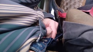 Мастурбация голышом в автобусе за 50 долларов в автобусе проституции