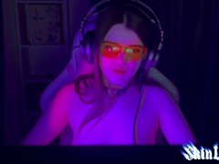 Жестко трахнул Девушку-Геймера, И Она получила Оргазм От Первого Лица Крупным планом - Screenshot 2 of 16 - Gamer Girl