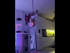 Redhead pole dance - Screenshot 15 of 16 - Pole Dance Fuck