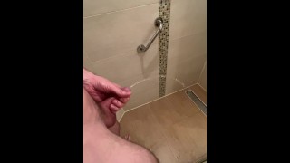 Quick piss in the shower pee