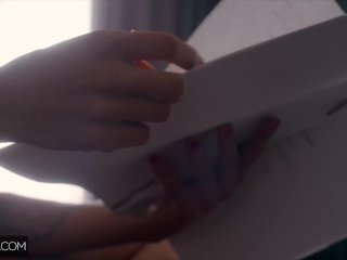 Deeper. Actress Scarlit submits to her scene partner's kinks screenshot number 0