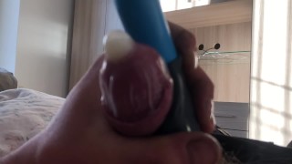 CUMSHOT IN CONDOM