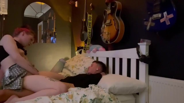 Лучшие друзья трахаются с соседскими родителями. (полное видео на OnlyFans @girlsonfilm333)