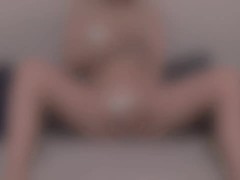 彼氏に見られながら極太ディルドで初めてのオナニーなのに興奮して2回もイッちゃいました💕 - Screenshot 4 of 16 - Big Tits