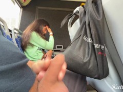 Незнакомец показал мне свой член в автобусе полным людей и я отсосала его - Screenshot 3 of 16 - Dick Flash