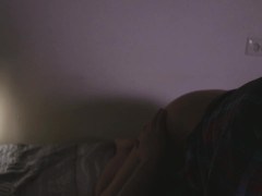 Сижу на лице у мужа, не даю ему кончить, но сама получаю сильнейший оргазм 14/16