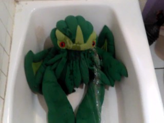 Cthulhu Get's Pissed on