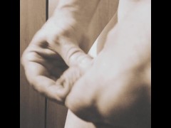 Straighten your penis with theses exercises. Endereza tu pene