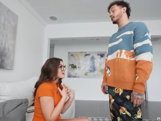 Diphallic Dude DPs Duo - Avery Jane, Leana Lovings / Brazzers screenshot number 2